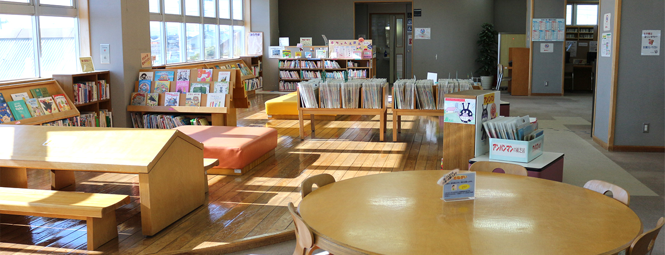 大泉町立図書館02